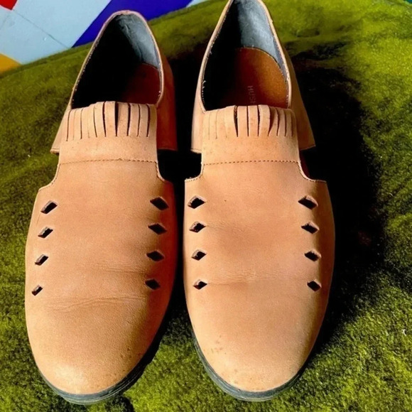 Hush‎ Puppies Leather Moccasins Flats Size 8.5 EUC! - Picture 1 of 6